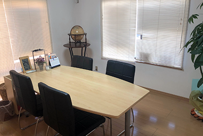 小林あかし事務所